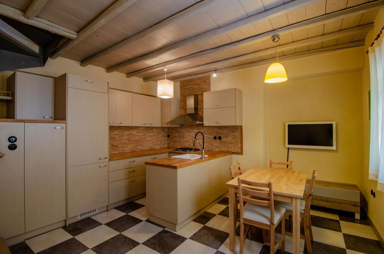 Holiday home Myyellowhome *